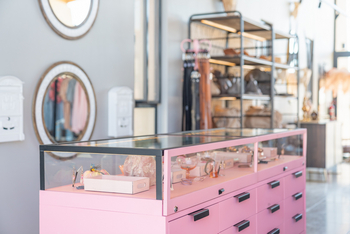 The Desert Grace: Souvenirshop