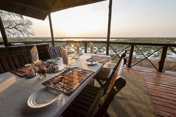 Camp Linyanti Camp Linyanti: Esstisch