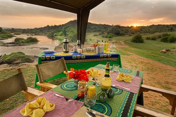 Laikipia Wilderness Camp: Esstisch im Außenbereich