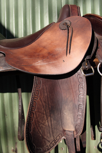 Macatoo Camp: Sattel