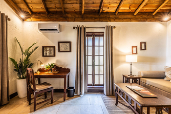 The Palms: Villa Wohnbereich