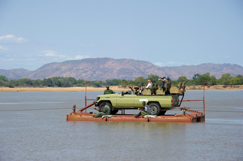 Flatdogs Camp: Pontonfähre
