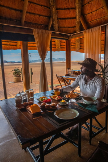 Kwessi Dunes: Dinner
