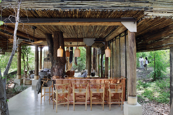 Matetsi Victoria Falls: Copper Bar