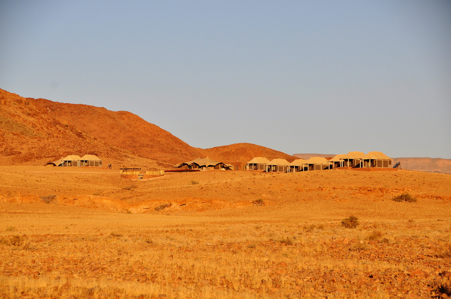 Desert Hills Glamping