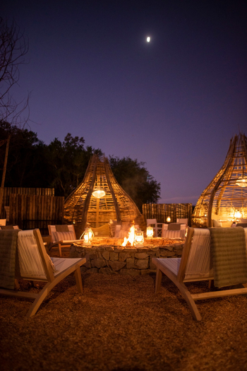 Long Lee Manor: Feuer in der Boma