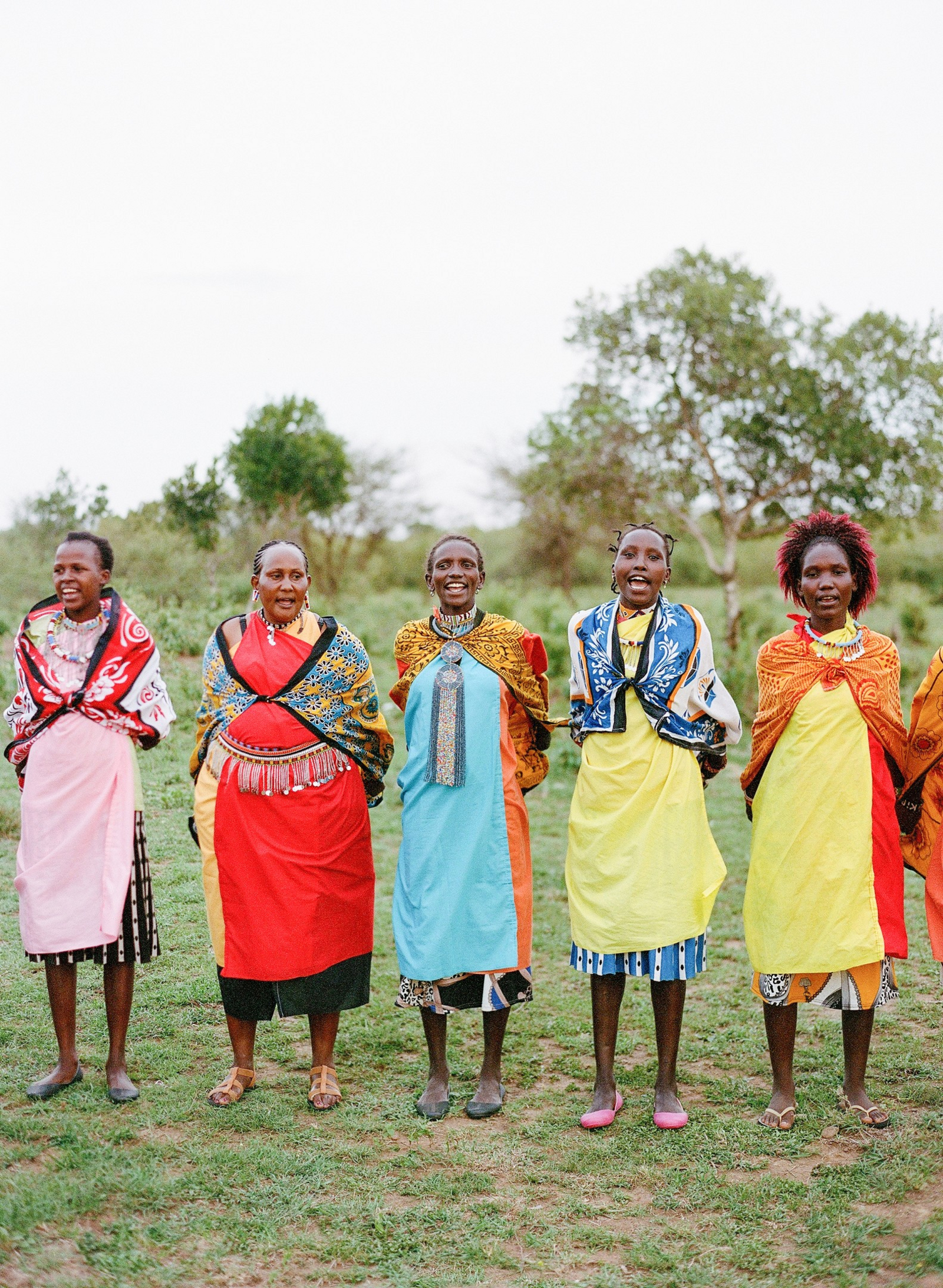 Mara Bushtops Mara Bushtops: Frauen aus einem Dorf