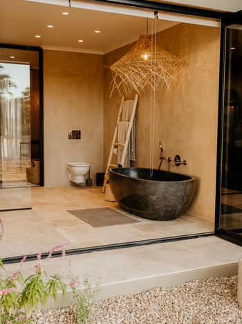 Otjiwa Savanna Luxury Villa: Offenes Bad