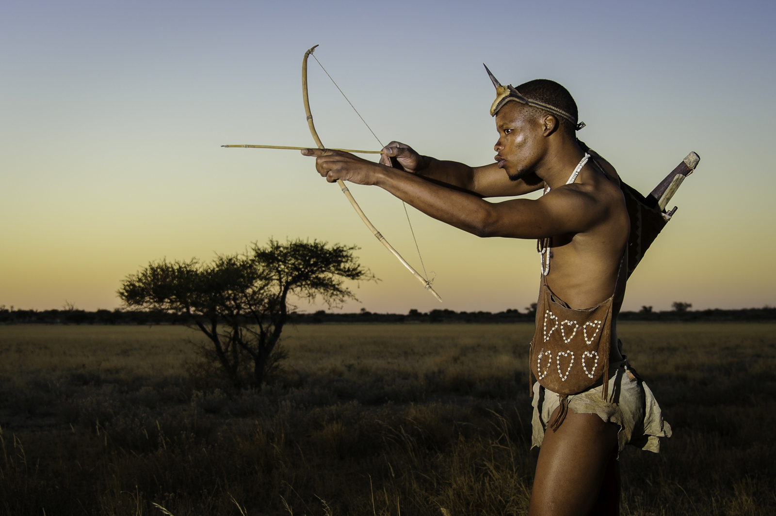 Kalahari Plains Camp Kalahari Plains Camp: Kalahari Bogenschütze