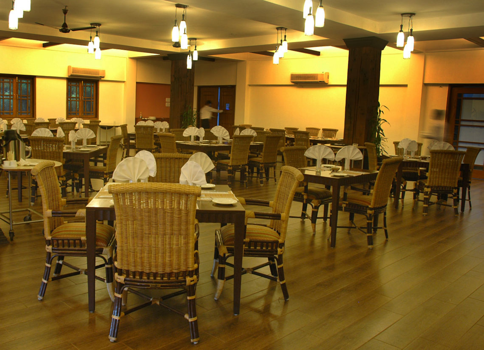 IORA The Retreat IORA The Retreat: Speisesaal