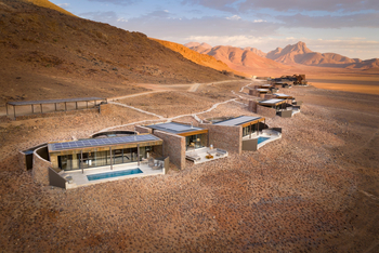 andBeyond Sossusvlei Desert Lodge: Star Dune Suite - Lage am Hang