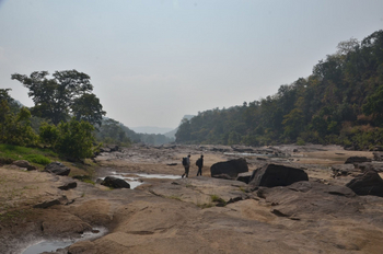 Forsyth Lodge Forsyth Lodge: Wanderung im trockenen Bett eines Flusses