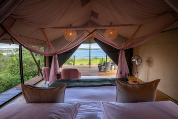 Magashi Camp: Moskitonetz