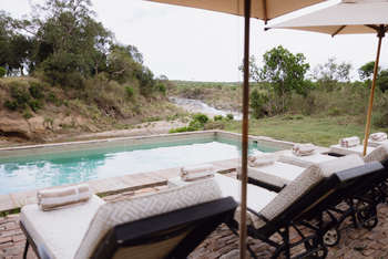 Elewana Sand River Masai Mara Camp Elewana Sand River Masai Mara Camp: Pool am Fluss