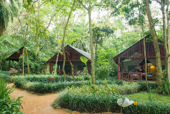 Kibale Forest Camp: Gästezelt mit privatem Bad