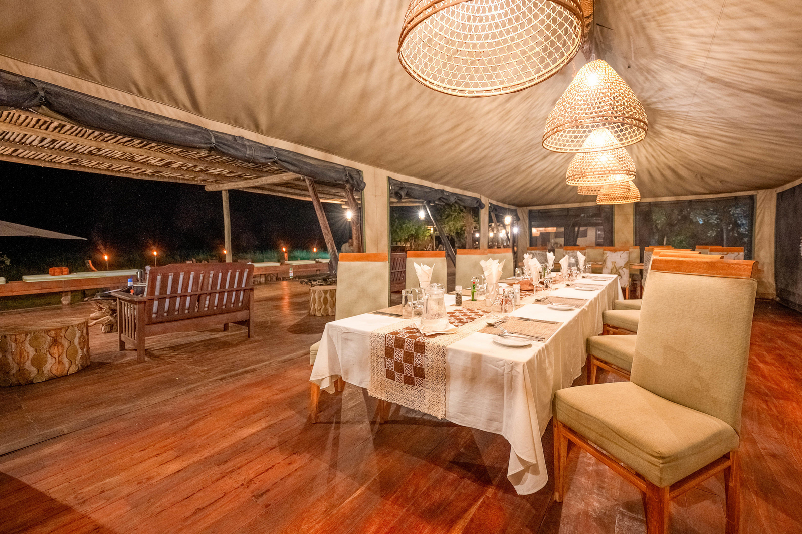 Saguni Safari Lodge Saguni Safari Lodge: Restaurant