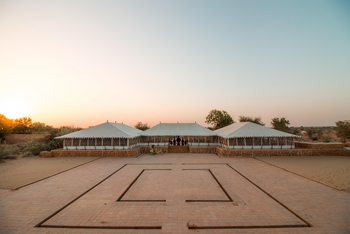 Sujan The Serai: Außenansicht Gemeinschaftszelt