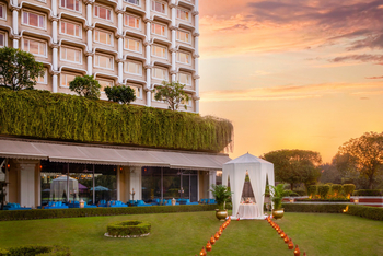 Taj Palace Hotel: Außenansichten