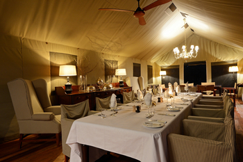 Verney's Camp: Hauptzelt