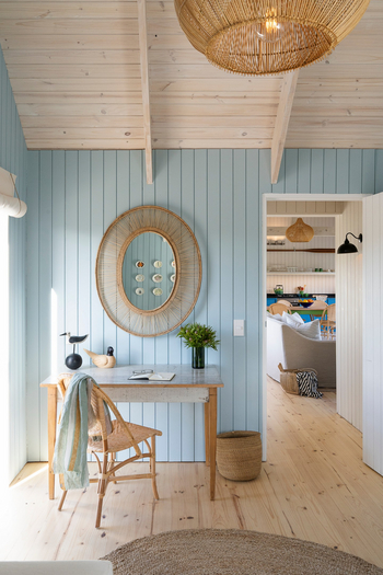 Coot Club: Starboard Boathouse