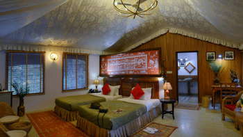 Pench Jungle Camp: Luxury Safari Tent