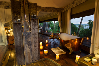 Zarafa Camp: Kerzenlicht im Bad