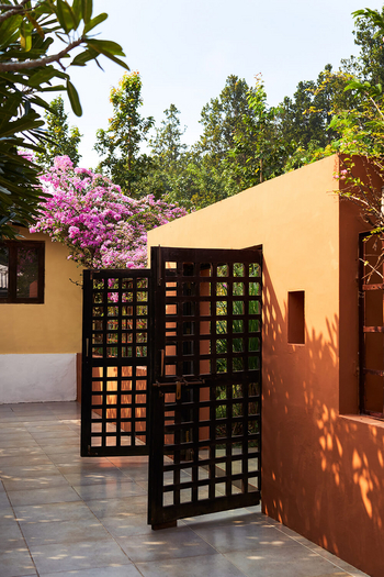 Bagh Tola Kanha: Haupteingang