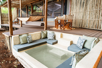 Chiawa Camp: Plunge Pool