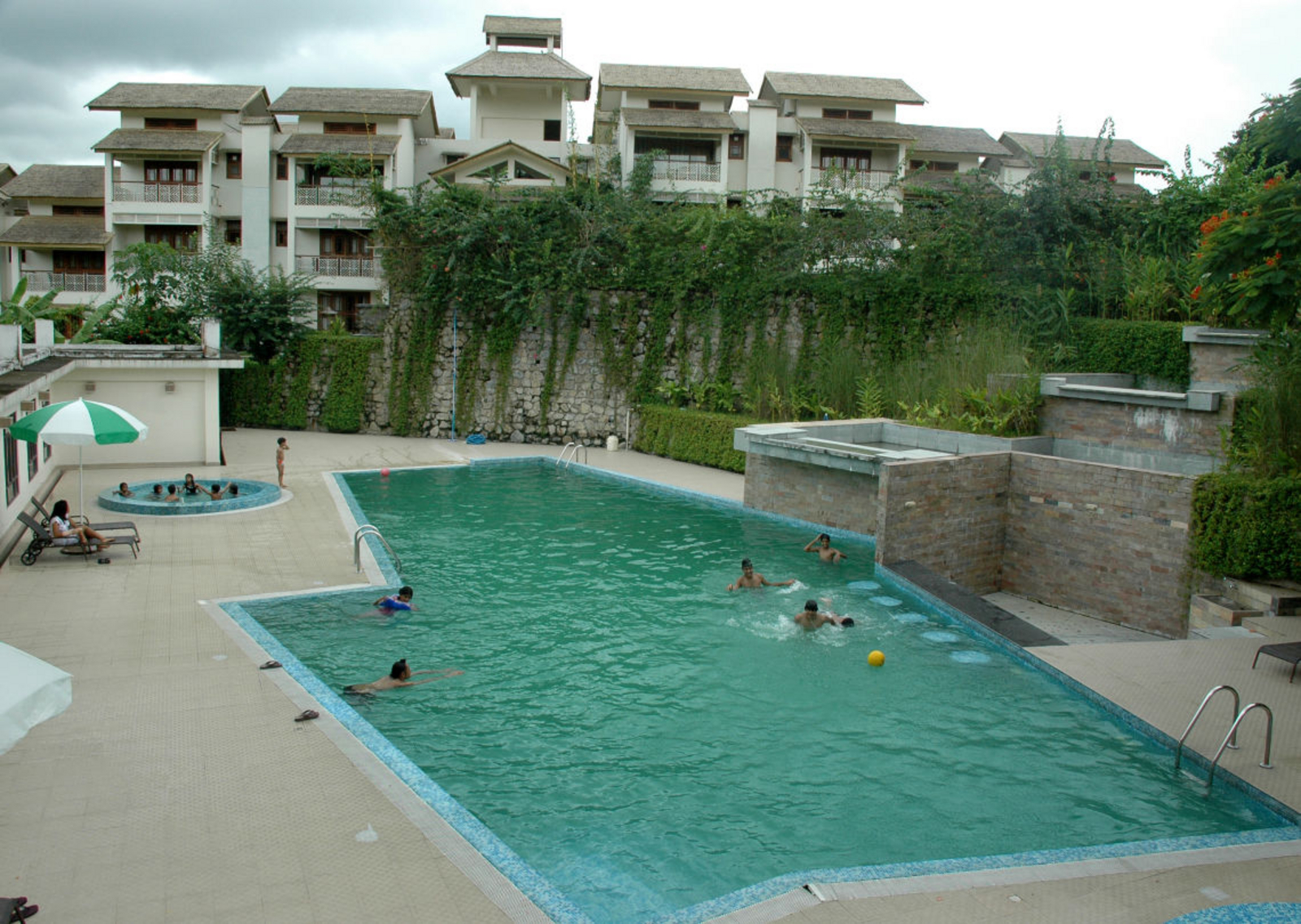 IORA The Retreat IORA The Retreat: Swimming Pool