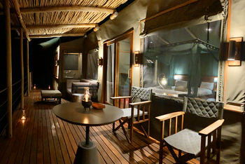 Ndhovu Safari Lodge: Außenbereich