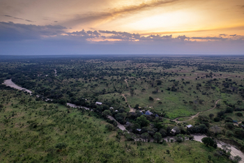 Nimali Tarangire Camp: Lage an einem ephemeren FLuss
