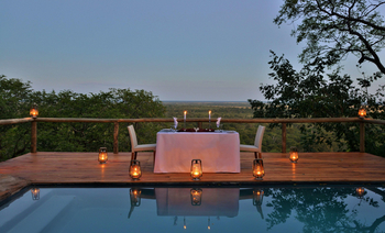 Ghoha Hills Savuti Lodge Ghoha Hills Savuti Lodge: Privates Dinner am Pool