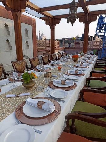 Haveli Dharampura: Dining