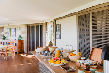 Hemingways Ol Seki Mara: Buffet