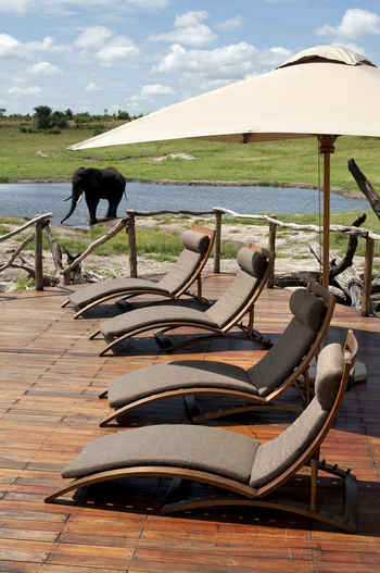 Somalisa Camp Somalisa Camp: Liegestühle
