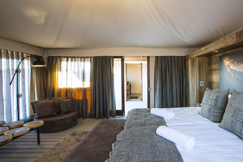 Dead Valley Lodge: Doppelbett