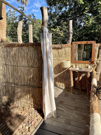 Island Bush Camp: Badezimmer