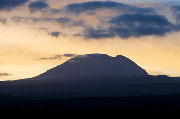 Kambi ya Tembo: Landschaft