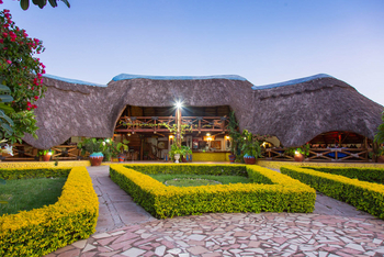 Manyara Lakeview Oasis: Exterior Zentralbereich