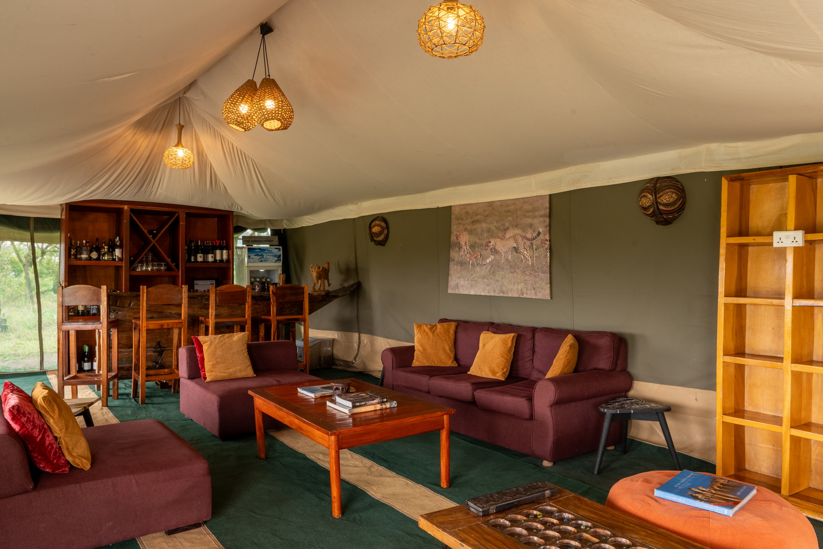 Nasikia Mobile Migration Camp Nasikia Mobile Migration Camp: Lounge und Bar