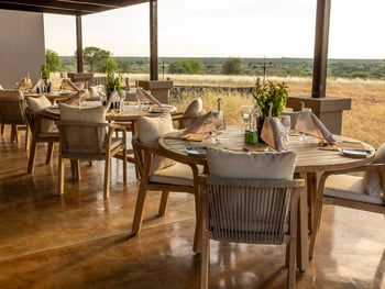 The Dune Camp: Restaurant