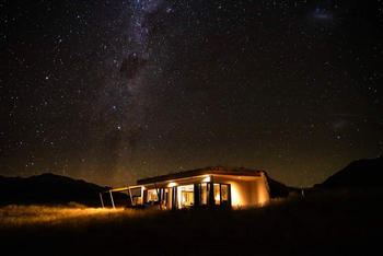 Barkhan Dune Retreat: Sternenhimmel