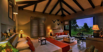 Denwa Backwater Escape: Cottage mit Blick