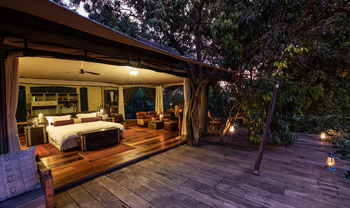 Mara Plains Camp: Privates Deck