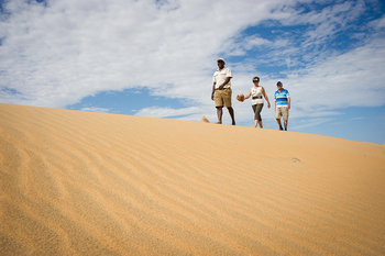 Serra Cafema Serra Cafema: Naturwanderung in der Wüste