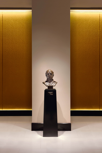 The Oberoi Mumbai: Gründer Rai Bahador Oberoi