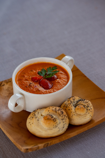 Dunia Camp: Tomatensuppe