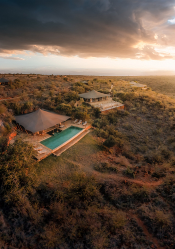 Elewana Lodo Springs: Zelt mit Pool Vogelperspektive