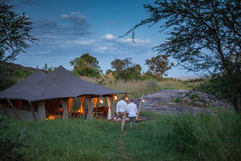 Elewana Serengeti Pioneer Camp: Zelt Außenansicht