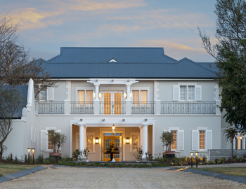 Long Lee Manor: Eingang